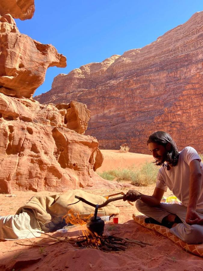 Hôtel Rotana Camp à Wadi Rum Extérieur photo