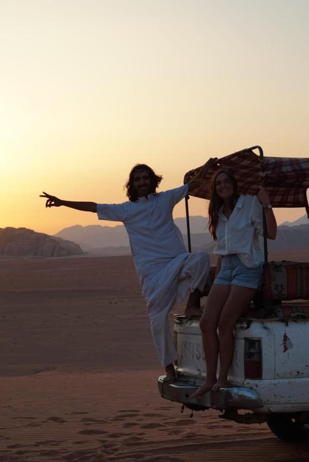 Hôtel Rotana Camp à Wadi Rum Extérieur photo