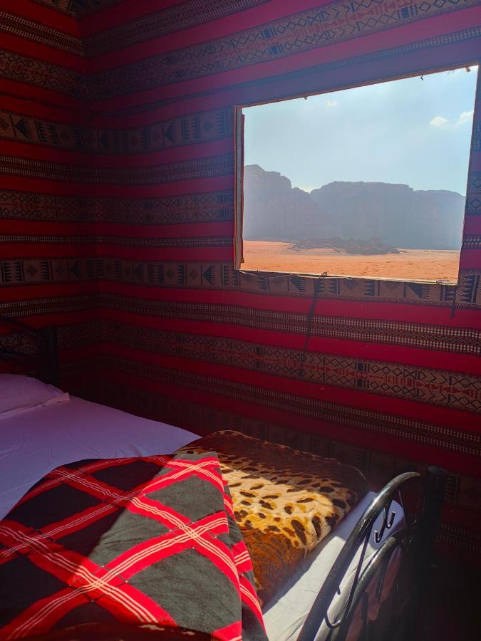 Hôtel Rotana Camp à Wadi Rum Extérieur photo